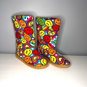 BEEPOSH Melissa & Doug Smiley Face Boots Size XL (7-9) NWOT